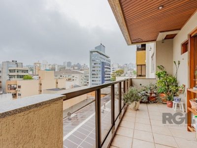 Cobertura à venda com 243m², 3 quartos, 2 suítes, 3 vagas no bairro Auxiliadora em Porto Alegre - Foto 9