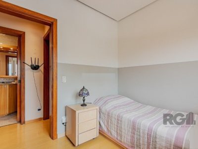 Cobertura à venda com 243m², 3 quartos, 2 suítes, 3 vagas no bairro Auxiliadora em Porto Alegre - Foto 25