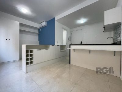 Loft à venda com 24m², 1 quarto, 1 vaga no bairro Cidade Baixa em Porto Alegre - Foto 2