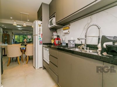 Apartamento à venda com 82m², 2 quartos, 1 suíte, 1 vaga no bairro Petrópolis em Porto Alegre - Foto 7