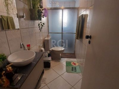 Apartamento à venda com 81m², 2 quartos, 1 suíte, 1 vaga no bairro Jardim Itu em Porto Alegre - Foto 28