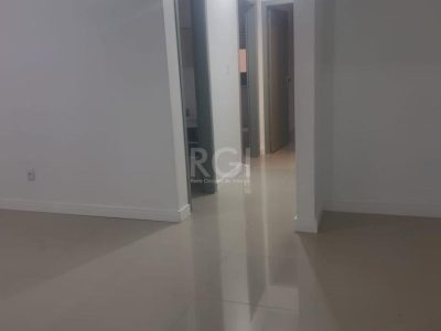 Apartamento à venda com 73m², 2 quartos, 1 suíte no bairro Mont Serrat em Porto Alegre - Foto 3