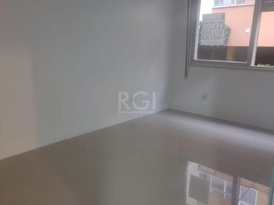 Apartamento à venda com 73m², 2 quartos, 1 suíte no bairro Mont Serrat em Porto Alegre - Foto 13