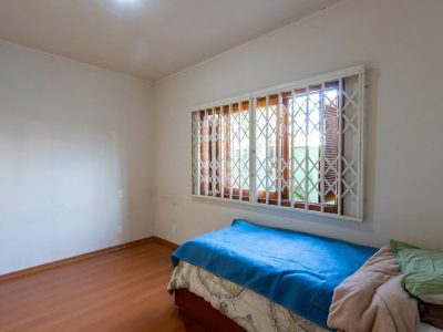 Casa à venda com 203m², 2 quartos, 1 vaga no bairro Ipanema em Porto Alegre - Foto 24