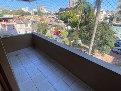 Apartamento à venda com 63m², 2 quartos, 1 vaga no bairro Menino Deus em Porto Alegre - Foto 4