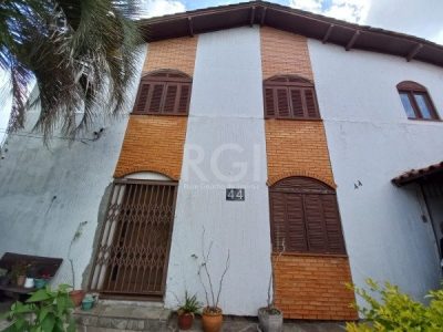 Casa à venda com 369m² no bairro Chácara das Pedras em Porto Alegre - Foto 25