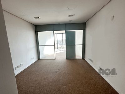 Conjunto/Sala à venda com 38m² no bairro Praia de Belas em Porto Alegre - Foto 9