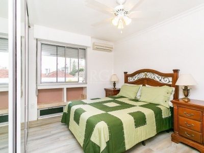 Apartamento à venda com 110m², 3 quartos, 2 suítes, 1 vaga no bairro Petrópolis em Porto Alegre - Foto 6