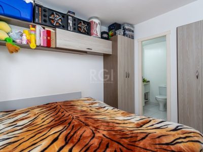 Apartamento à venda com 65m², 3 quartos, 1 suíte, 1 vaga no bairro Vila Ipiranga em Porto Alegre - Foto 15