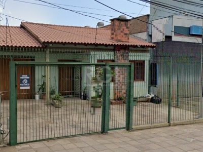 Casa à venda com 183m², 3 quartos, 1 suíte, 3 vagas no bairro Jardim Botânico em Porto Alegre - Foto 2