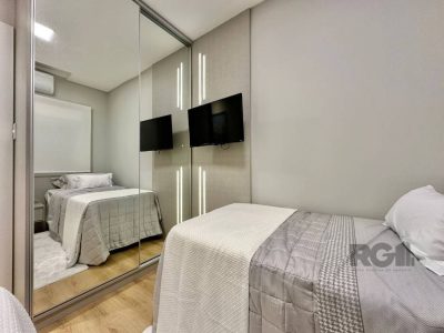 Apartamento à venda com 55m², 2 quartos, 1 suíte, 1 vaga no bairro Navegantes em Capão da Canoa - Foto 9