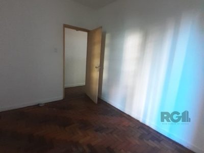 Apartamento à venda com 79m², 3 quartos, 1 suíte no bairro Menino Deus em Porto Alegre - Foto 6