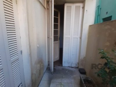 Apartamento à venda com 79m², 3 quartos, 1 suíte no bairro Menino Deus em Porto Alegre - Foto 18