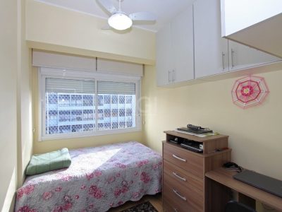 Apartamento à venda com 89m², 3 quartos, 1 suíte no bairro Centro Histórico em Porto Alegre - Foto 7