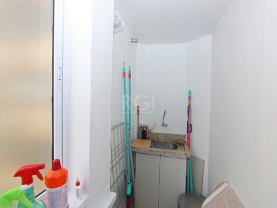 Apartamento à venda com 89m², 3 quartos, 1 suíte no bairro Centro Histórico em Porto Alegre - Foto 17