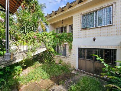 Casa à venda com 210m², 3 quartos, 1 suíte, 2 vagas no bairro Tristeza em Porto Alegre - Foto 27