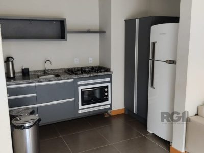 Apartamento à venda com 70m², 2 quartos, 1 suíte, 1 vaga no bairro Tristeza em Porto Alegre - Foto 30