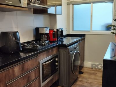 Apartamento à venda com 70m², 2 quartos, 1 suíte, 1 vaga no bairro Tristeza em Porto Alegre - Foto 7