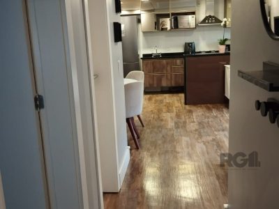 Apartamento à venda com 70m², 2 quartos, 1 suíte, 1 vaga no bairro Tristeza em Porto Alegre - Foto 8