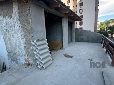 Casa à venda com 200m², 3 quartos, 2 vagas no bairro Passo d'Areia em Porto Alegre - Foto 18