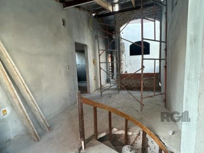 Casa à venda com 200m², 3 quartos, 2 vagas no bairro Passo d'Areia em Porto Alegre - Foto 21