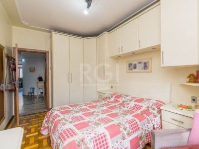 Apartamento à venda com 92m², 3 quartos, 1 vaga no bairro Santana em Porto Alegre - Foto 6