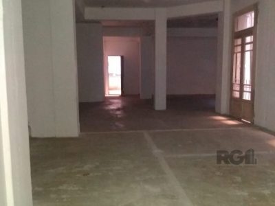 Loja à venda com 186m² no bairro Centro Histórico em Porto Alegre - Foto 2