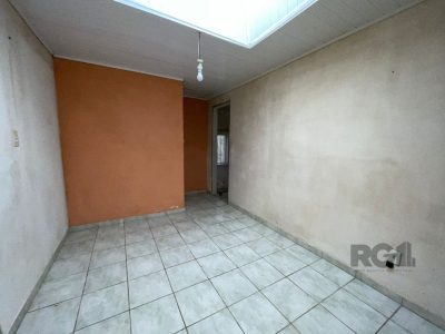 Casa à venda com 109m², 2 quartos, 1 vaga no bairro Tristeza em Porto Alegre - Foto 7