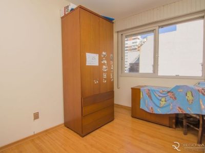 Apartamento à venda com 116m², 3 quartos, 1 vaga no bairro Petrópolis em Porto Alegre - Foto 13