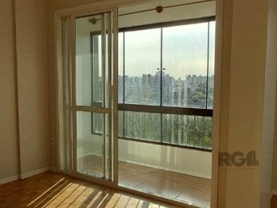 Apartamento à venda com 86m², 3 quartos, 2 vagas no bairro Farroupilha em Porto Alegre - Foto 4