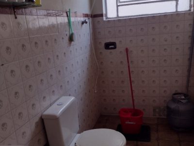 Casa à venda com 180m², 3 quartos, 4 vagas no bairro Santana em Porto Alegre - Foto 14