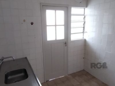 Apartamento à venda com 87m², 2 quartos, 1 suíte no bairro Floresta em Porto Alegre - Foto 6