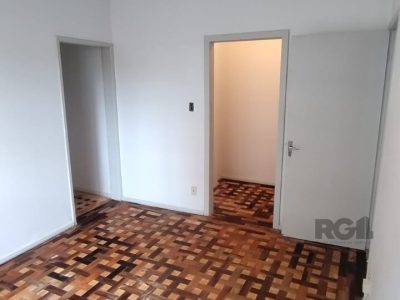 Apartamento à venda com 87m², 2 quartos, 1 suíte no bairro Floresta em Porto Alegre - Foto 9