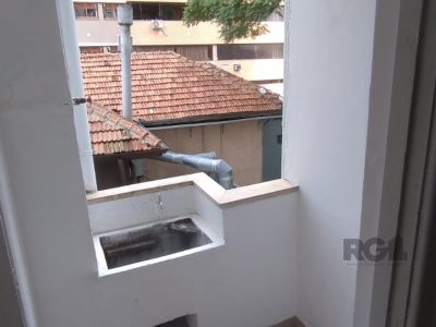 Apartamento à venda com 87m², 2 quartos, 1 suíte no bairro Floresta em Porto Alegre - Foto 10