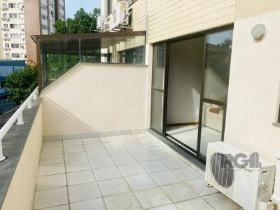 Apartamento à venda com 74m², 2 quartos, 1 suíte, 1 vaga no bairro Santana em Porto Alegre - Foto 20