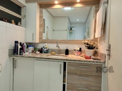 Apartamento à venda com 129m², 3 quartos, 1 suíte, 1 vaga no bairro Jardim Lindóia em Porto Alegre - Foto 16