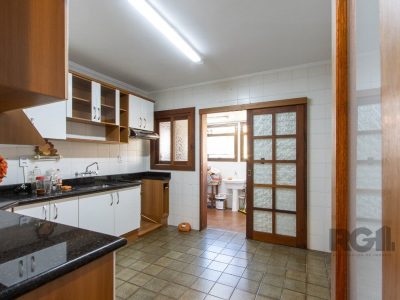 Apartamento à venda com 136m², 3 quartos, 1 suíte, 1 vaga no bairro Cristal em Porto Alegre - Foto 8