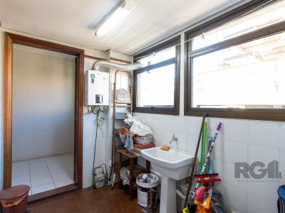 Apartamento à venda com 136m², 3 quartos, 1 suíte, 1 vaga no bairro Cristal em Porto Alegre - Foto 11