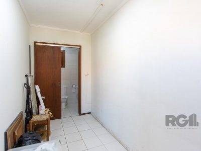 Apartamento à venda com 136m², 3 quartos, 1 suíte, 1 vaga no bairro Cristal em Porto Alegre - Foto 12