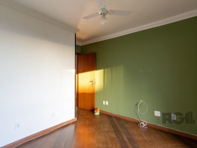 Apartamento à venda com 136m², 3 quartos, 1 suíte, 1 vaga no bairro Cristal em Porto Alegre - Foto 34