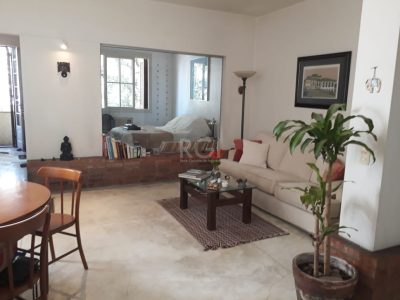 Apartamento à venda com 72m², 2 quartos no bairro Rio Branco em Porto Alegre - Foto 3