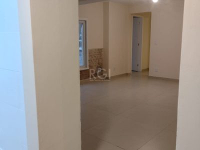 Apartamento à venda com 76m², 2 quartos no bairro Praia de Belas em Porto Alegre - Foto 3