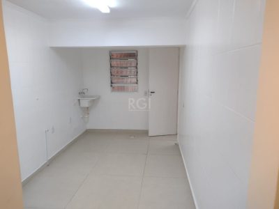 Apartamento à venda com 76m², 2 quartos no bairro Praia de Belas em Porto Alegre - Foto 13