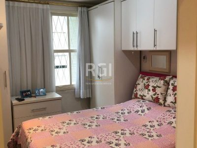 Apartamento à venda com 80m², 2 quartos, 1 vaga no bairro Menino Deus em Porto Alegre - Foto 8