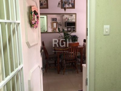 Apartamento à venda com 80m², 2 quartos, 1 vaga no bairro Menino Deus em Porto Alegre - Foto 15