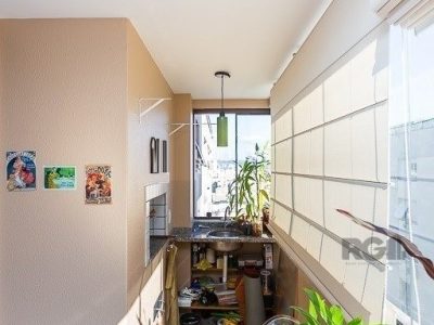 Apartamento à venda com 72m², 2 quartos, 1 vaga no bairro Independência em Porto Alegre - Foto 5