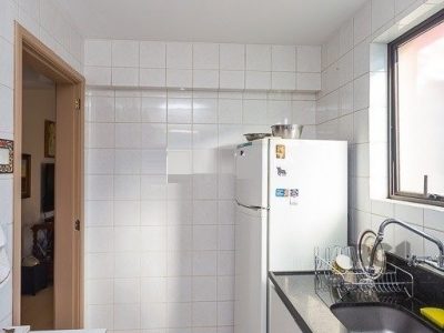 Apartamento à venda com 72m², 2 quartos, 1 vaga no bairro Independência em Porto Alegre - Foto 9