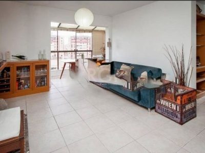 Cobertura à venda com 234m², 3 quartos, 1 suíte, 2 vagas no bairro Jardim Botânico em Porto Alegre - Foto 11