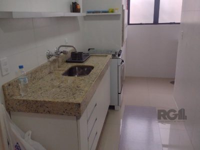 Apartamento à venda com 70m², 2 quartos, 1 vaga no bairro Petrópolis em Porto Alegre - Foto 5