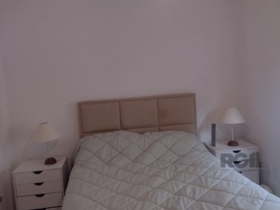 Apartamento à venda com 70m², 2 quartos, 1 vaga no bairro Petrópolis em Porto Alegre - Foto 12